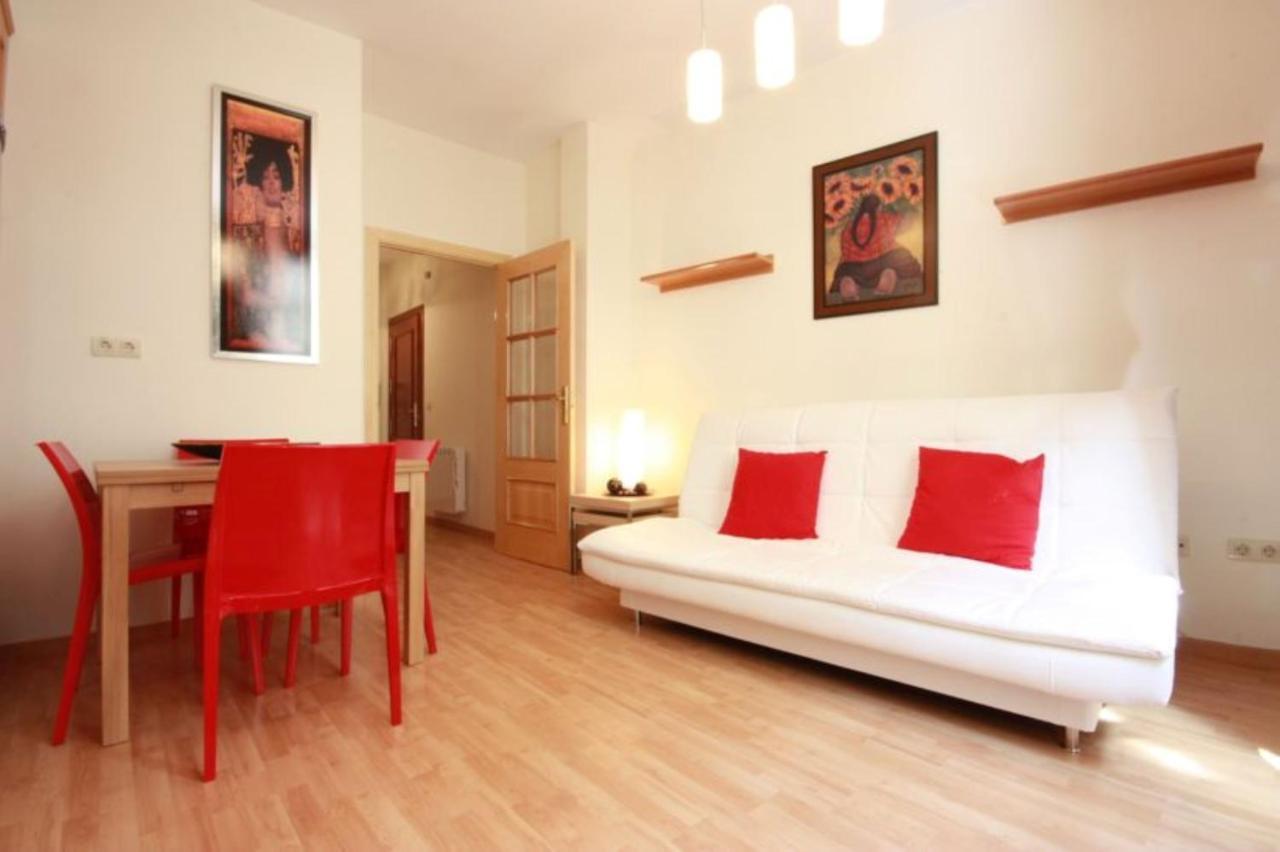 Holiday Granada Plaza Nueva מראה חיצוני תמונה