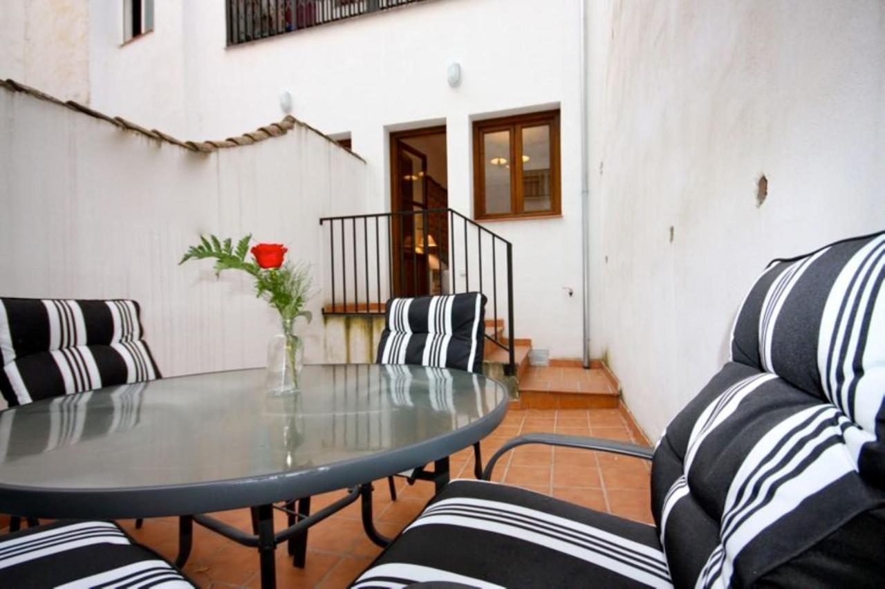 Holiday Granada Plaza Nueva מראה חיצוני תמונה
