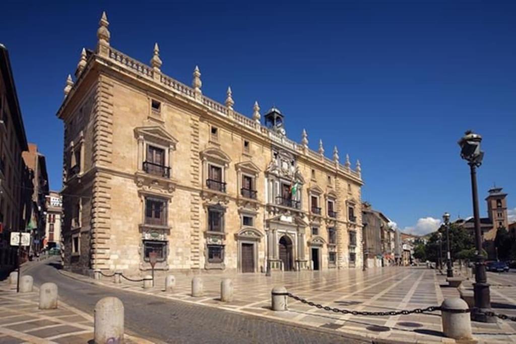 Holiday Granada Plaza Nueva מראה חיצוני תמונה