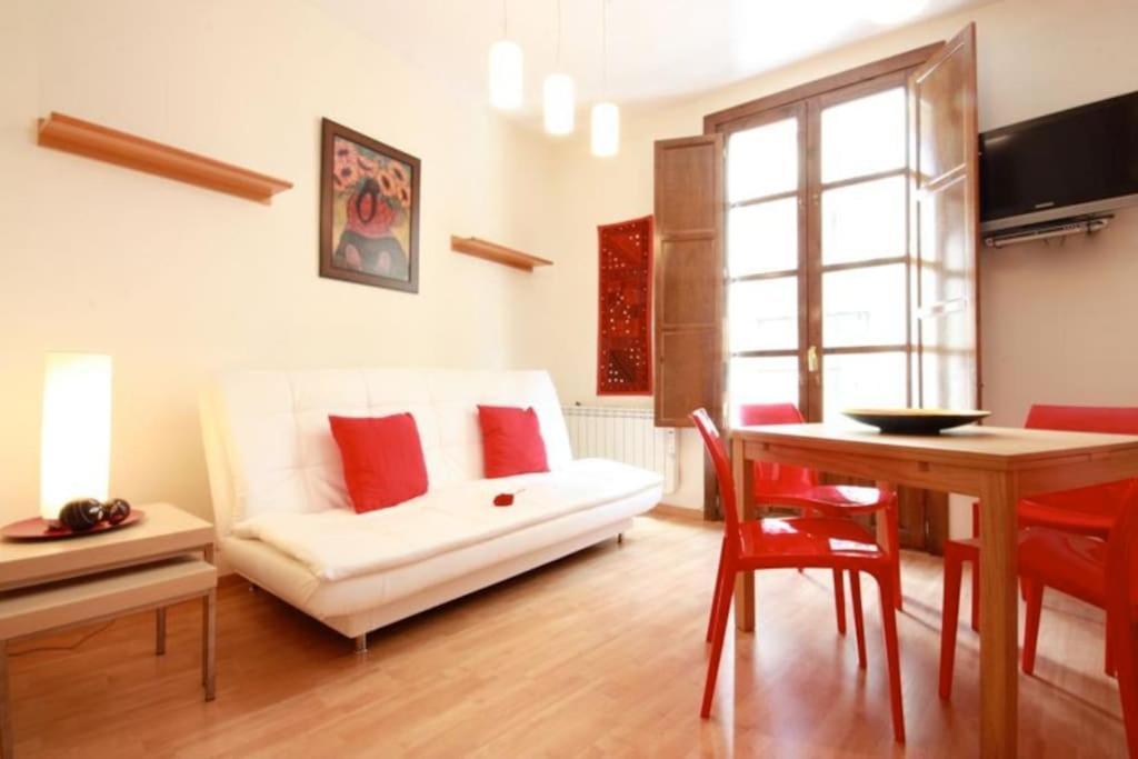 Holiday Granada Plaza Nueva מראה חיצוני תמונה